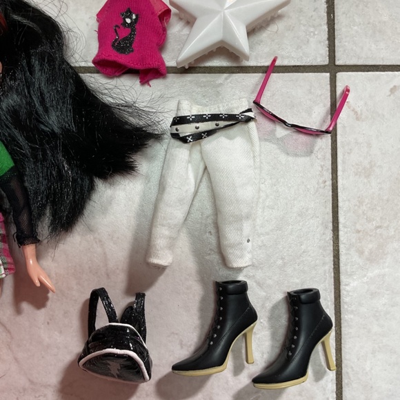 Bratz Funk Out Jade - Picture 5 of 8